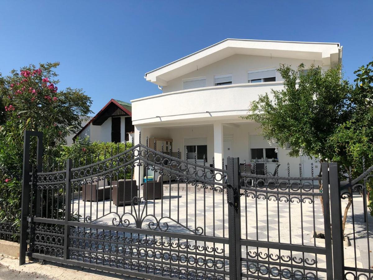 Villa Dafina Donji Stoj Exterior photo